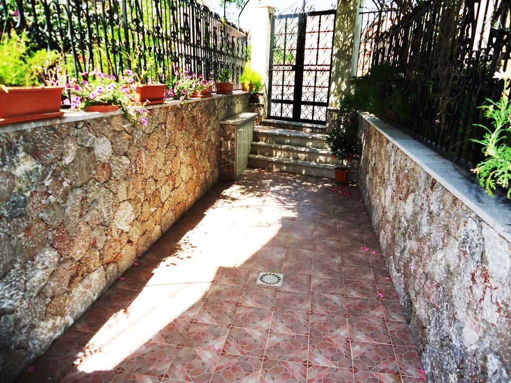 Bed and Breakfast Ciuscia Calatabiano Esterno foto